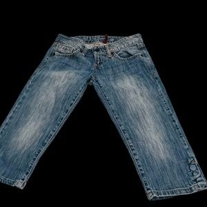 Guess Capris - Size 26 - Slim Leg